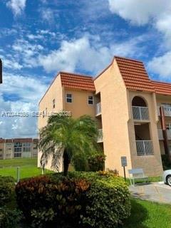 9010 Sunrise Lakes Blvd 301, Sunrise, Floride 33322, États-Unis