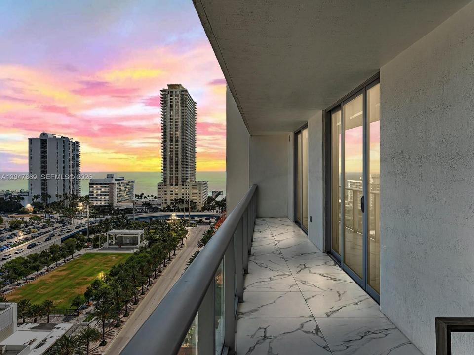 300 Sunny Isles Blvd 4-1503, Sunny Isles Beach, Florida 33160, USA