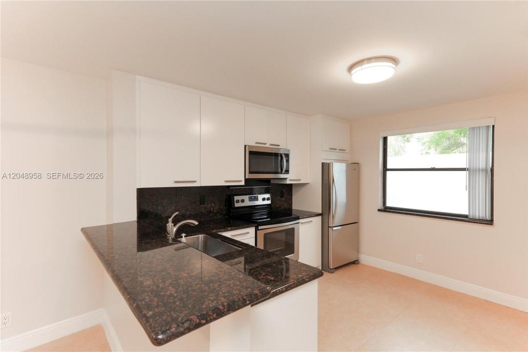 10125 W Sunrise Blvd 101, Plantation, Floride 33322, États-Unis