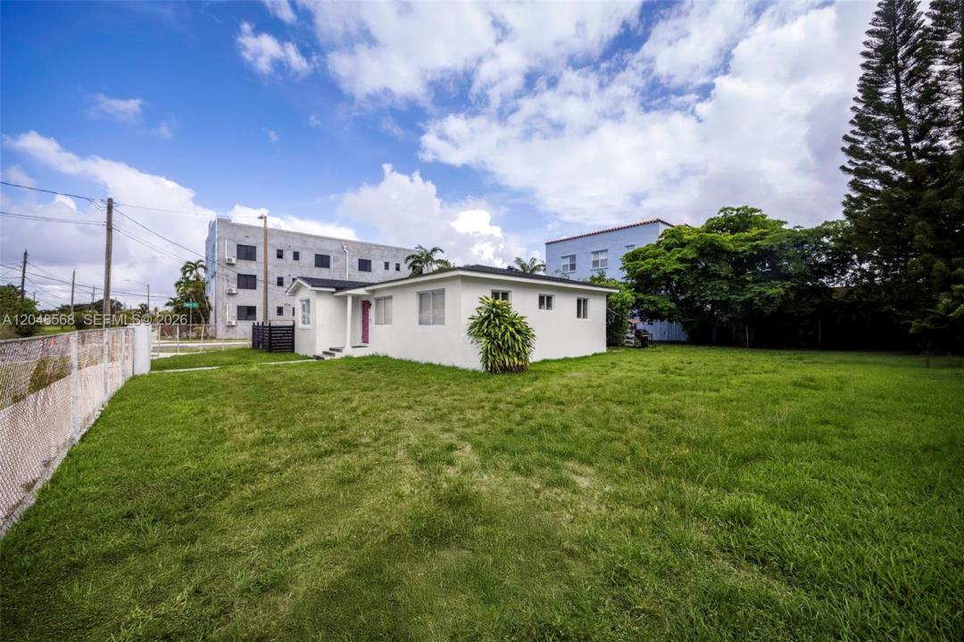 0-2939 SW 5th St, Miami, Floride 33135, États-Unis