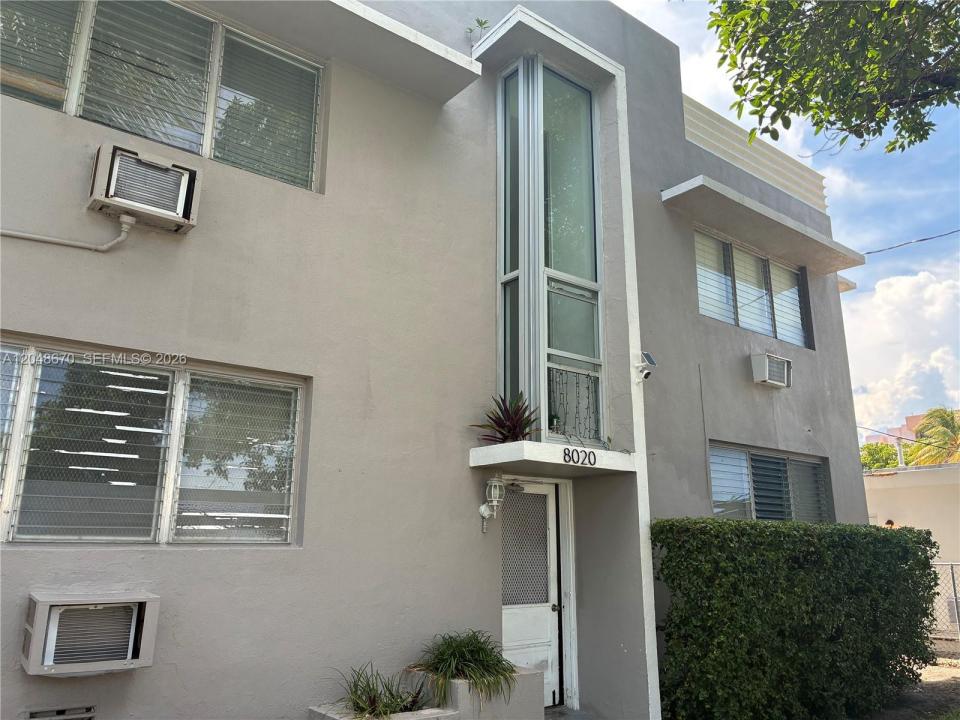 8020 Abbott Ave 6, Miami Beach, Floride 33141, États-Unis