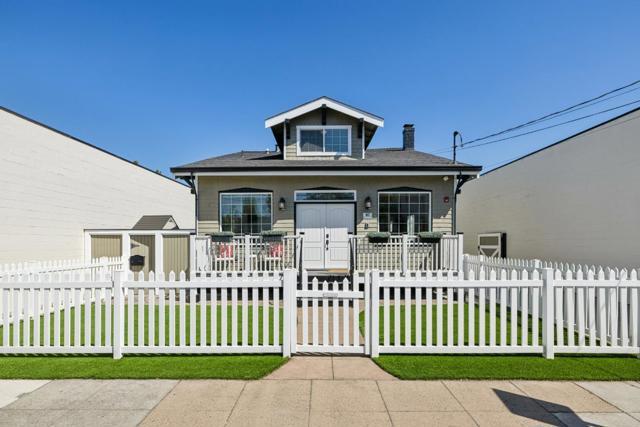 Howard Avenue, Burlingame, Californie 94010, États-Unis