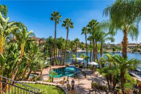 W San Joaquin Drive, Canyon Lake, Califórnia 92587, Estados Unidos