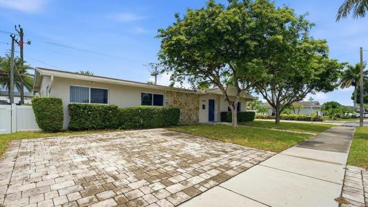 21020 Highland Lakes Boulevard, Miami, فلوريدا 33179, الولايات المتحدة
