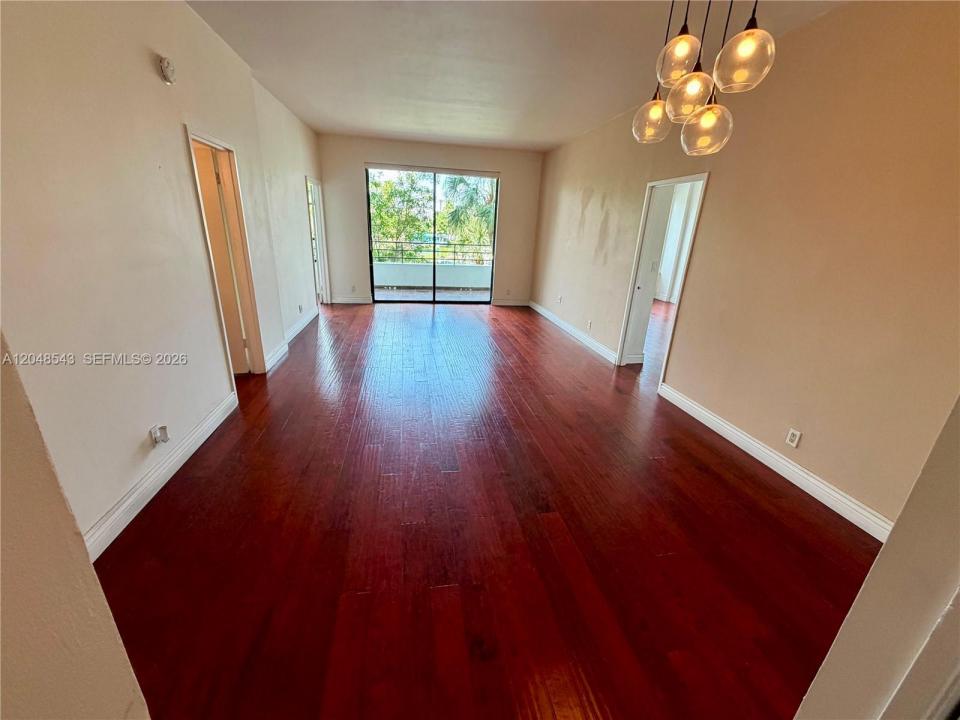 500 Three Islands Blvd L25, Hallandale Beach, Floride 33009, États-Unis