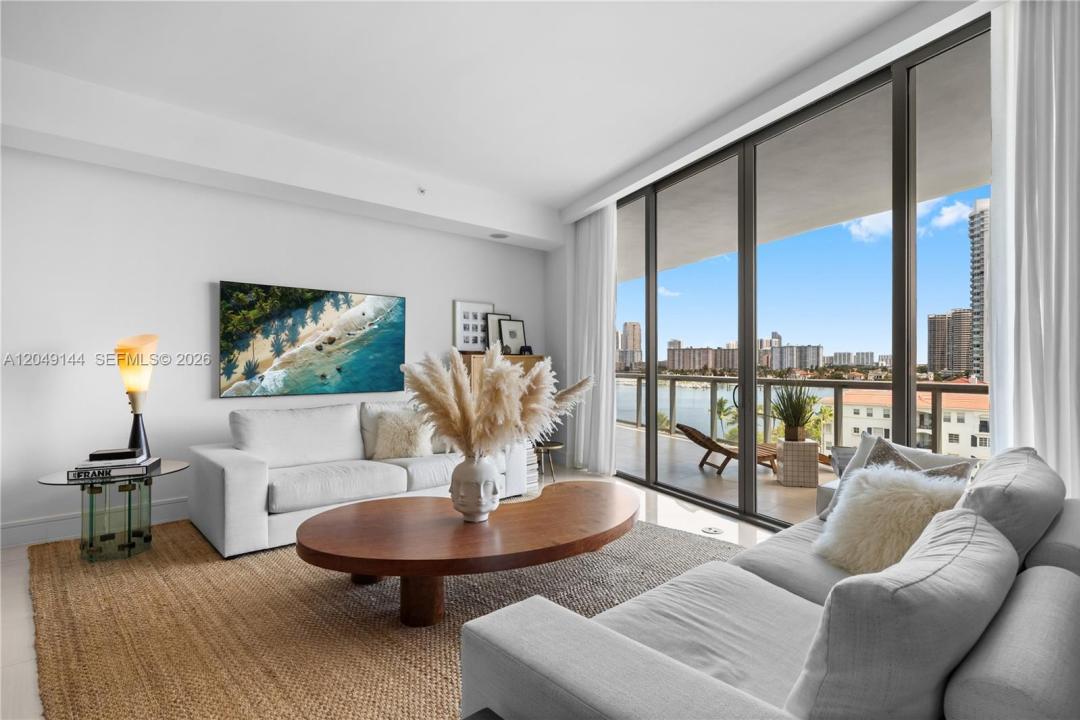 3250 NE 188th St 608, Aventura, Floride 33180, États-Unis
