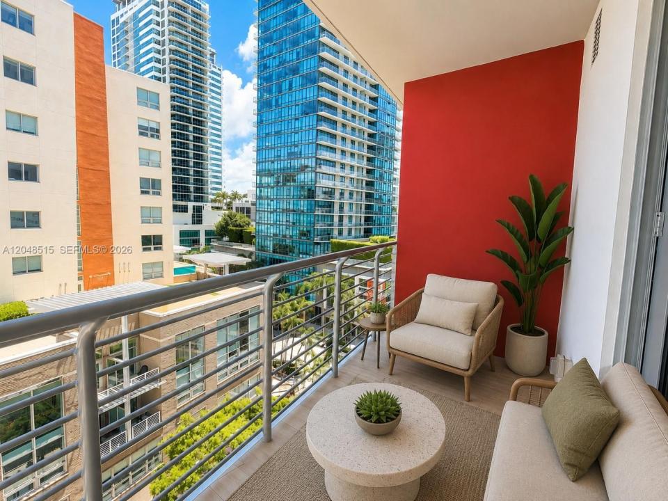90 NE 32nd St #814, Miami, فلوريدا 33137, الولايات المتحدة