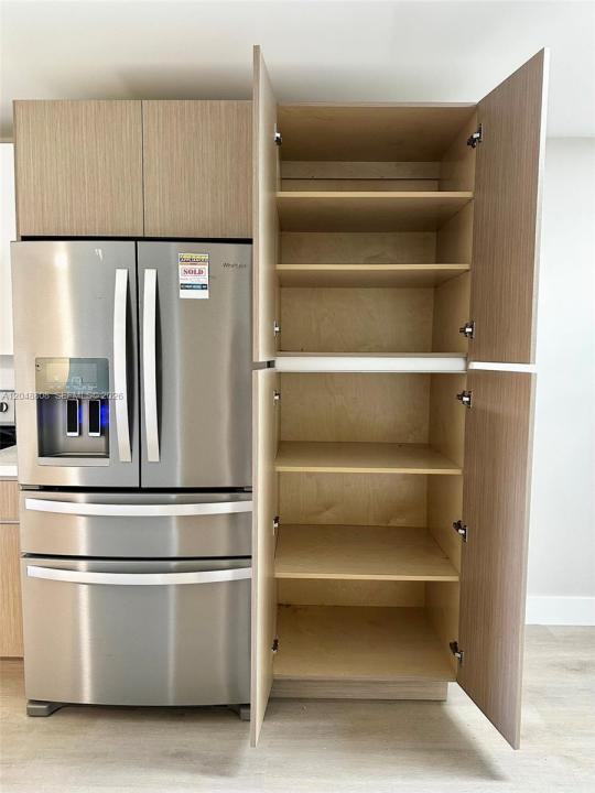 2540 W 67th Pl 202-28, Hialeah, Florida 33016, USA