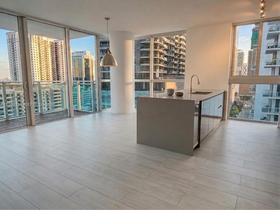 1080 Brickell Ave 1709, Miami, Floride 33131, États-Unis