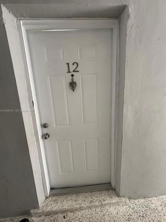 1047 SW 7th St 12, Miami, Floride 33130, États-Unis