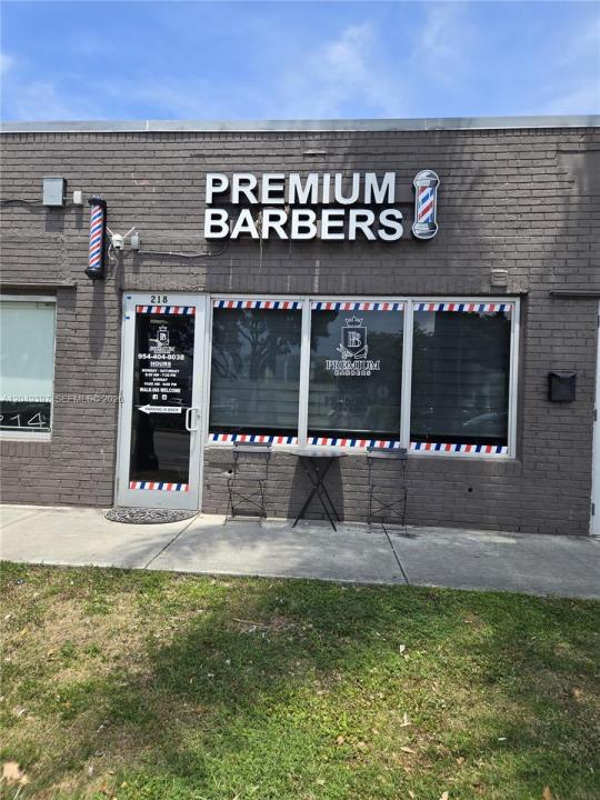 218 N Federal Highway, Hallandale Beach, Floride 33009, États-Unis