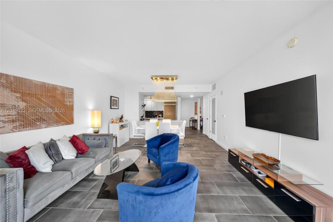 1100 S Miami Ave 1603, Miami, Florida 33130, USA