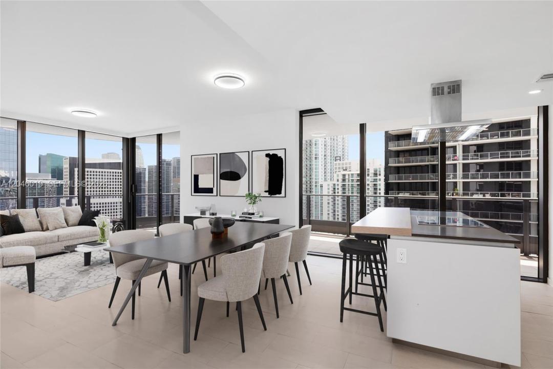 1000 Brickell Plz 4015, Miami, Floride 33131, États-Unis