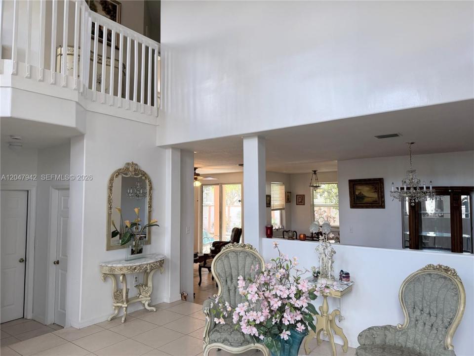 10824 NW 51st Ln, Doral, Florida 33178, USA