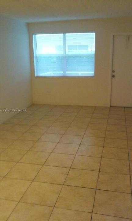 13215 NE 6th Ave 103, North Miami, Floride 33161, États-Unis