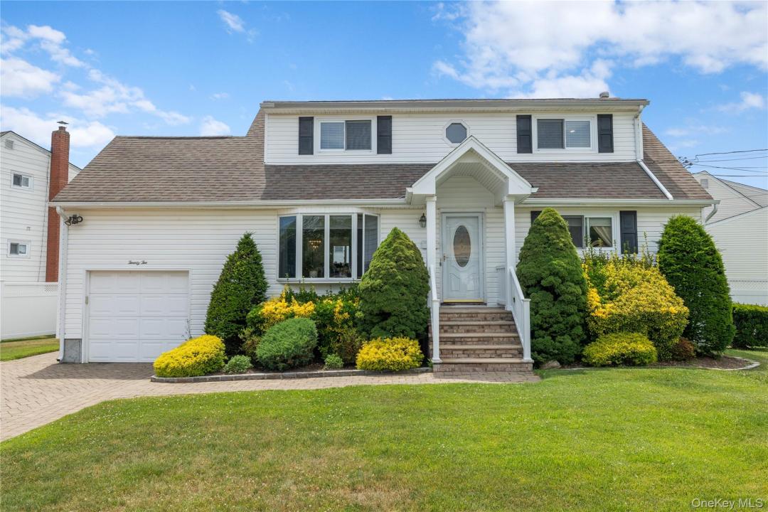 22 Marilyn Court, West Babylon, New York 11704, États-Unis