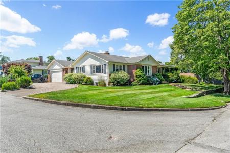 94 Greening Lane, Cranston, Rhode Island 02920, USA