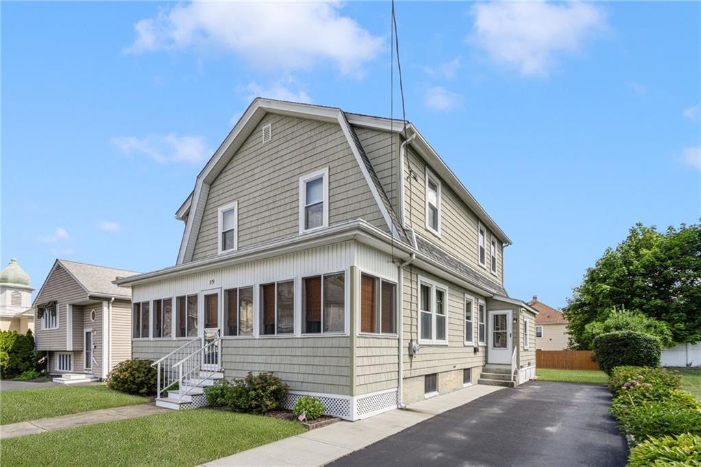 19 Bouvier Avenue, Lincoln, Rhode Island 02838, Stati Uniti