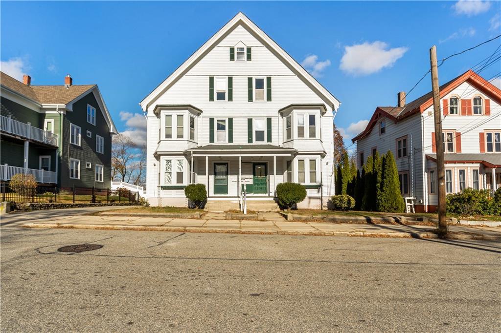 222 Carrington Avenue, Woonsocket, Rhode Island 02895, USA