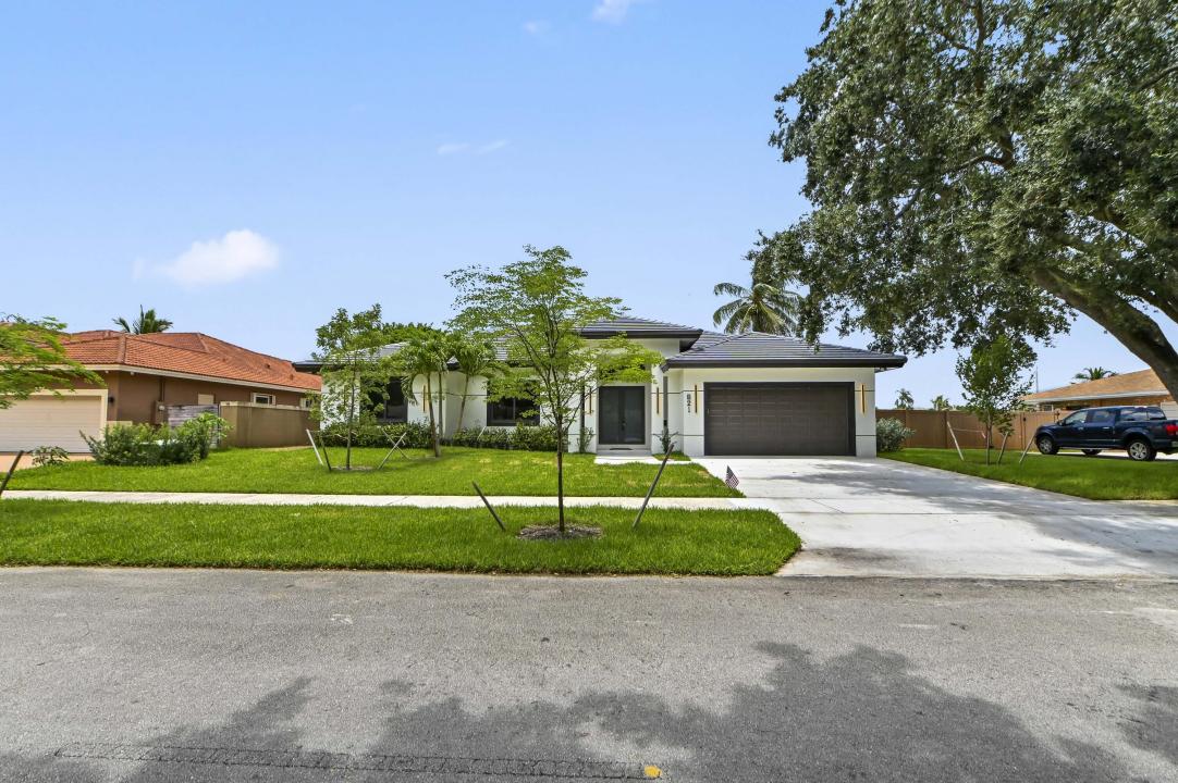621 NW 42nd Avenue, Coconut Creek, Florida 33066, HOA KỲ