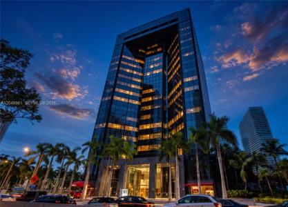 1200 Brickell Ave 200C, Miami, Florida 33131, USA