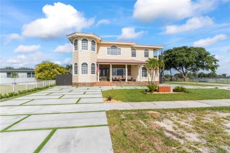 901 Dove Ave, Miami Springs, Florida 33166, HOA KỲ
