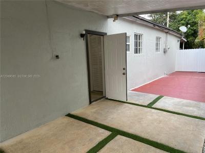 4365 W 1st Ave 1, Hialeah, 佛罗里达州 33012, 美国