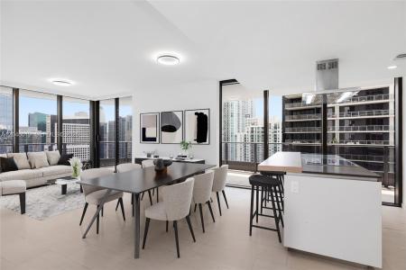 1000 Brickell Plz 4015, Miami, Florida 33131, USA
