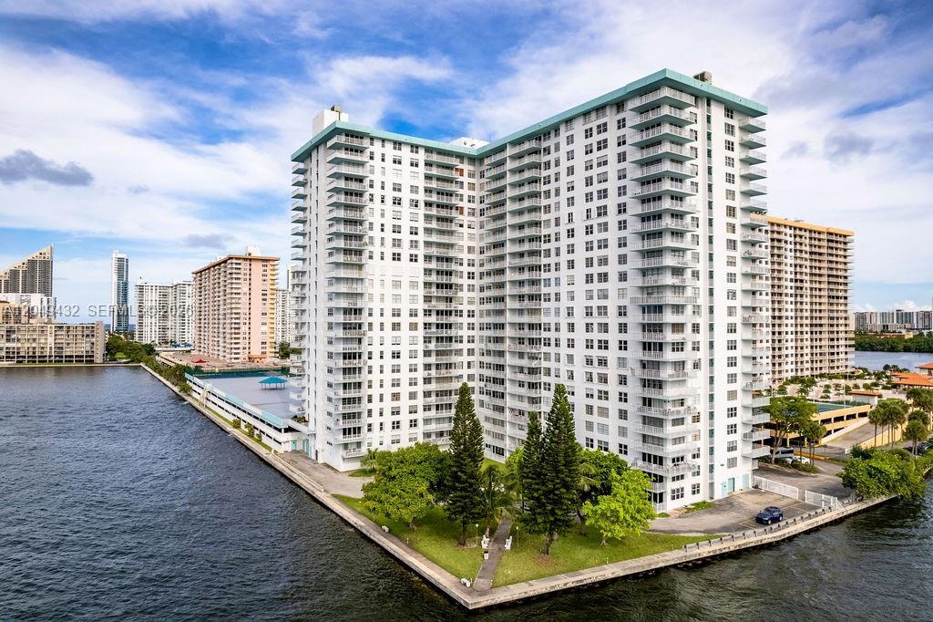 301 174th St L05, Sunny Isles Beach, Floride 33160, États-Unis