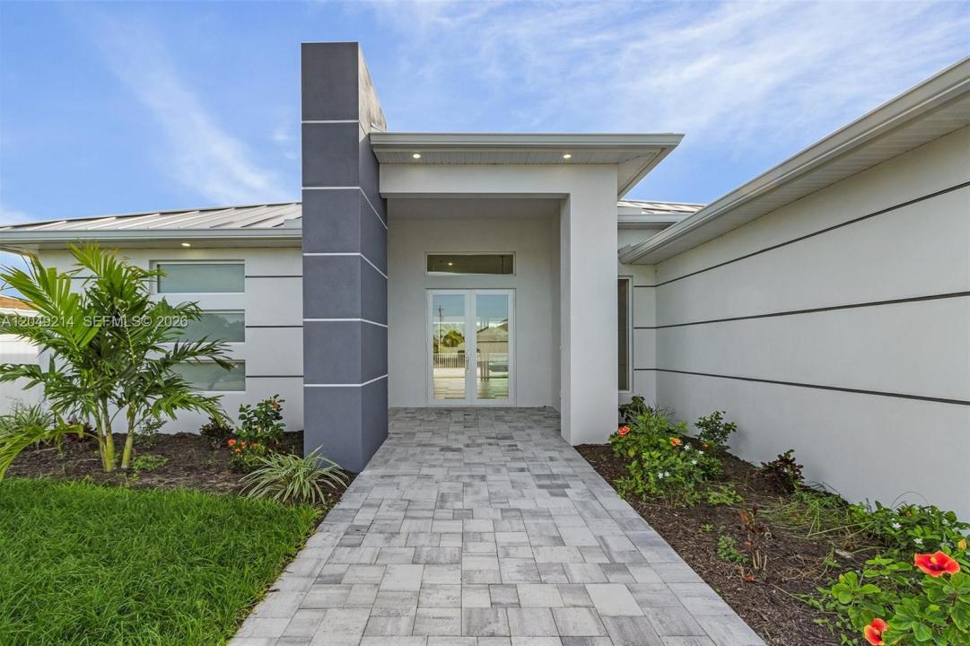 1430 SE 23rd st, Cape Coral, Florida 33990, USA