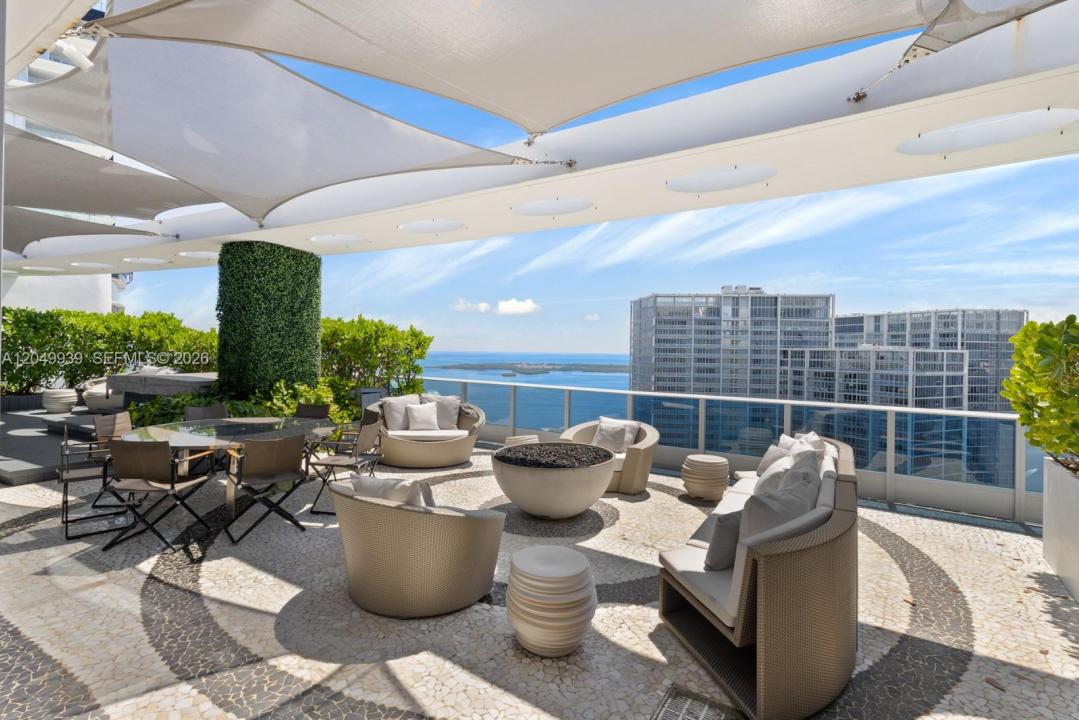 200 Biscayne Boulevard Way PH-5404, Miami, Floride 33131, États-Unis
