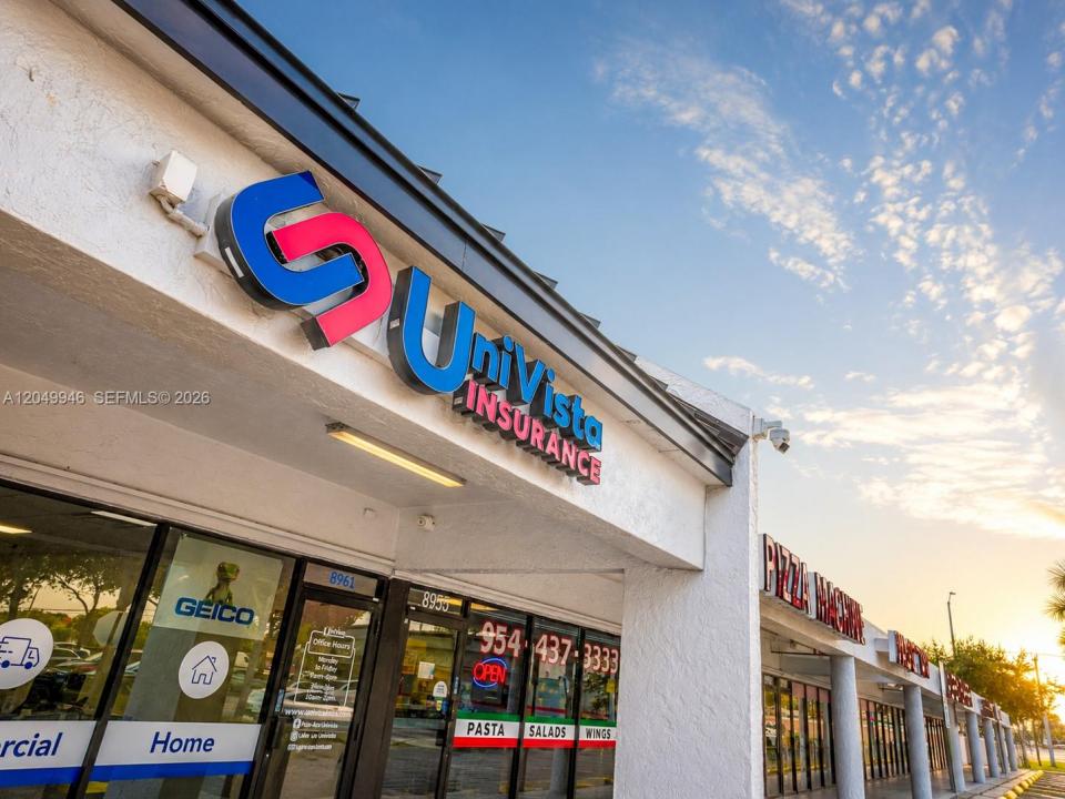 8919 Taft St, Pembroke Pines, Floride 33024, États-Unis