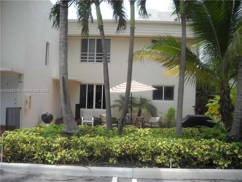 1040 92nd St 2, Bay Harbor Islands, Floride 33154, États-Unis