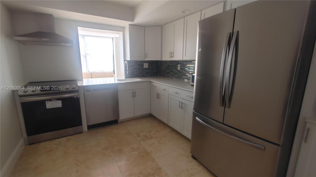 1000 Parkview Dr 125, Hallandale Beach, Florida 33009, Stati Uniti