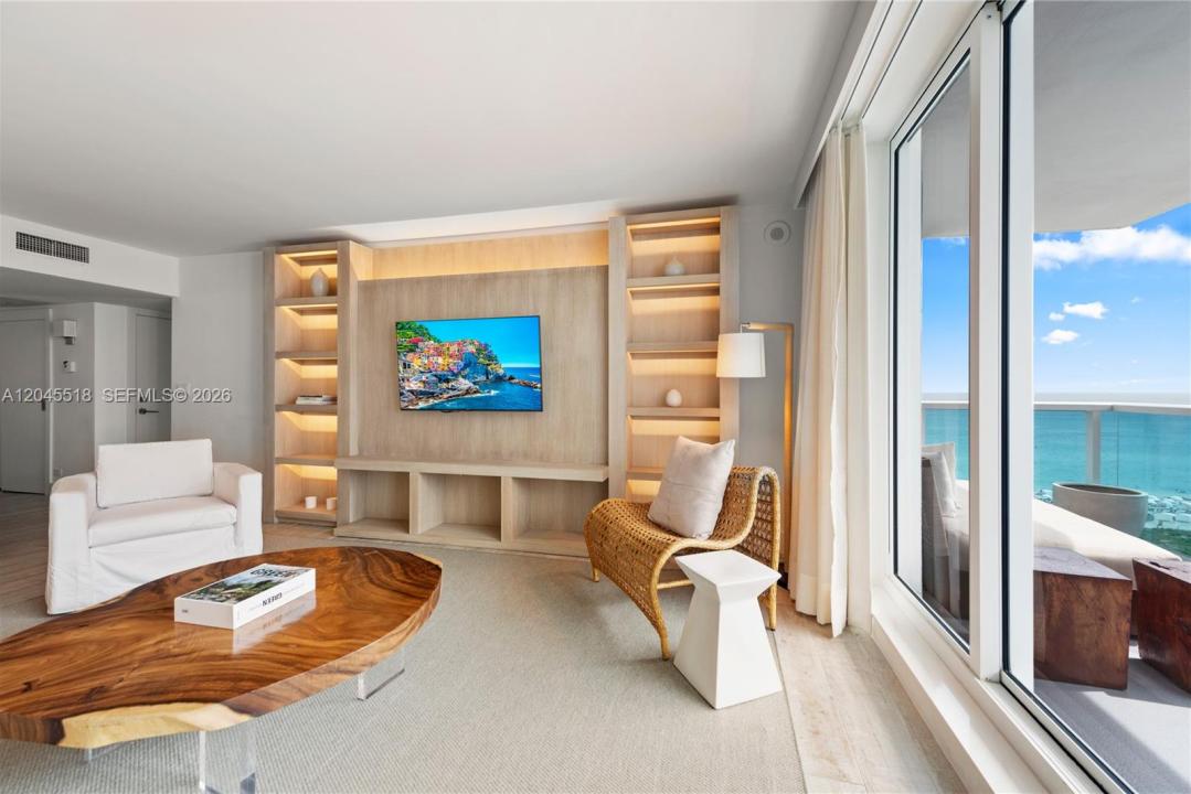 102 24th St 1110, Miami Beach, Floride 33139, États-Unis