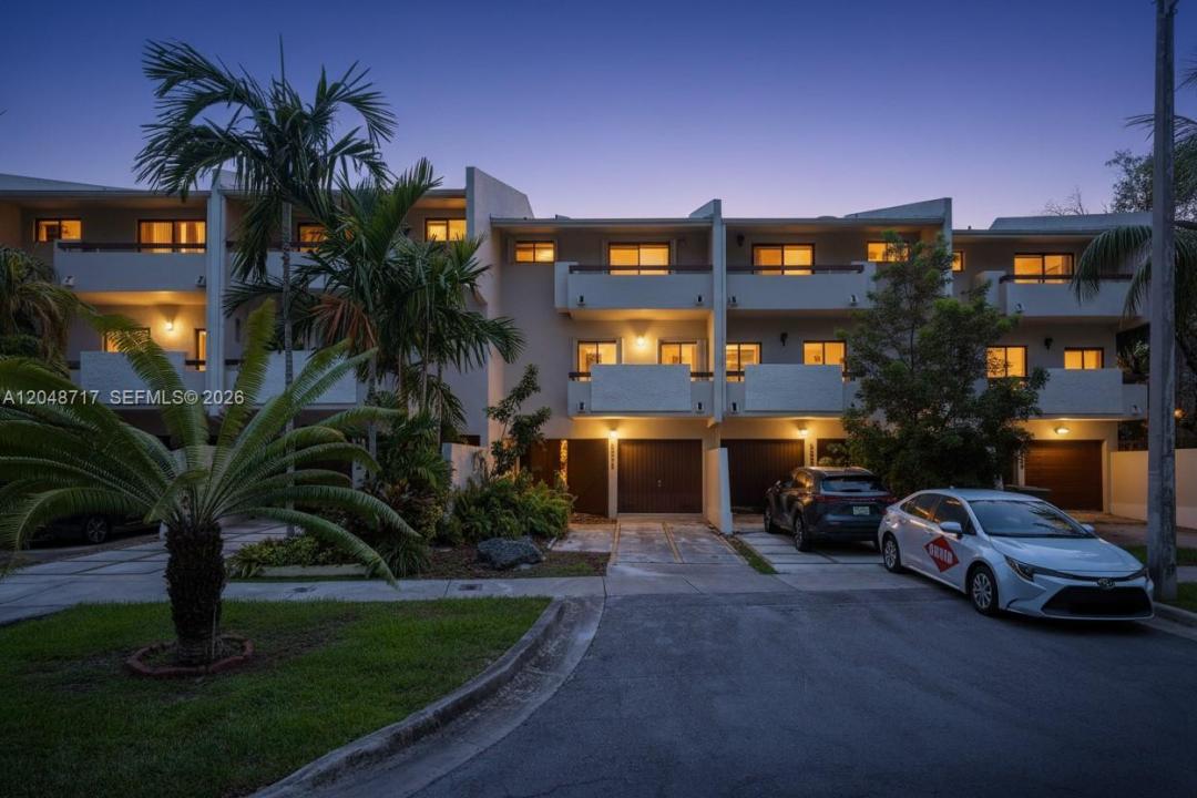 2525 NE 135th St, North Miami, Floride 33181, États-Unis