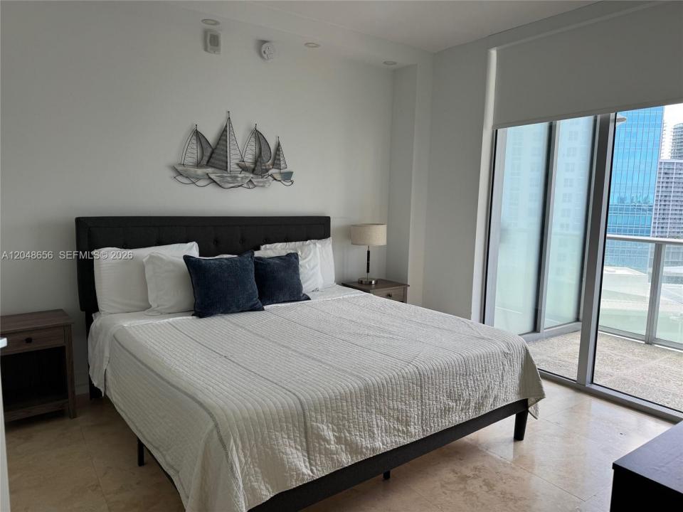 1300 Brickell Bay Dr 1701, Miami, Floride 33131, États-Unis