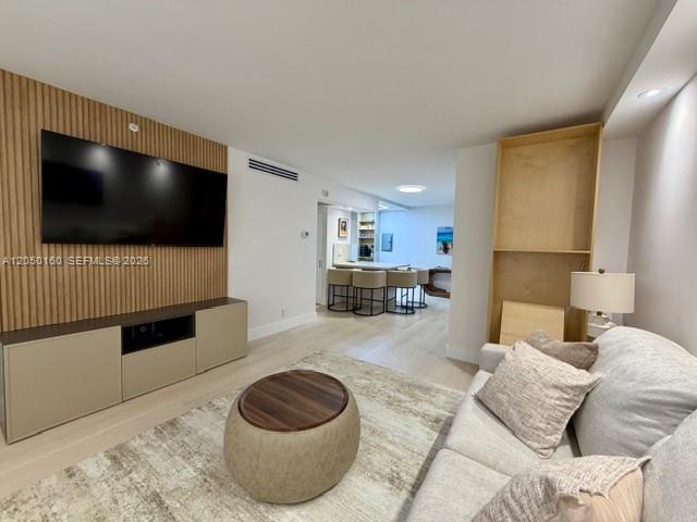 2501 S Ocean Dr 833 (AVAILABLE NOW-DEC), Hollywood, Floride 33019, États-Unis