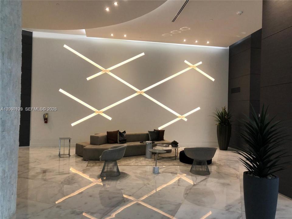 3300 NE 192nd St PH05, Aventura, Florida 33180, Stati Uniti