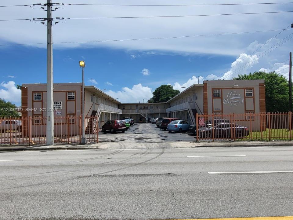 6791 NW 22nd Ave 9, Miami, Floride 33147, États-Unis