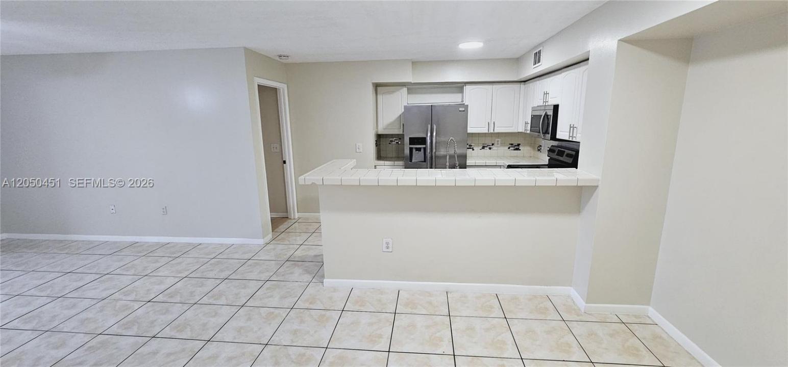 1707 Village Blvd 208, West Palm Beach, Floride 33409, États-Unis