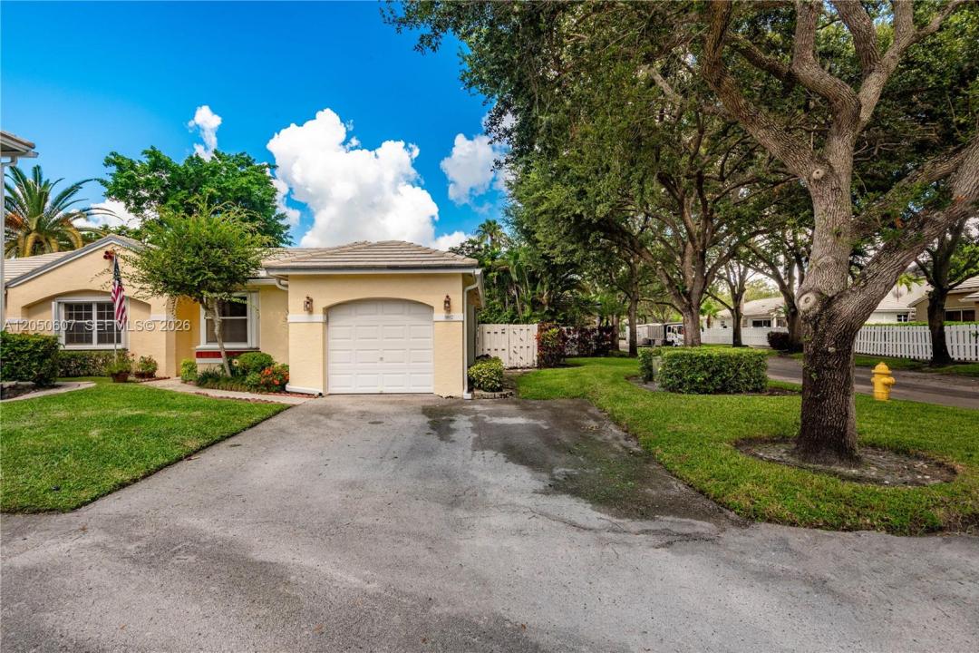 9852 NW 9th Ct, Plantation, Floride 33324, États-Unis