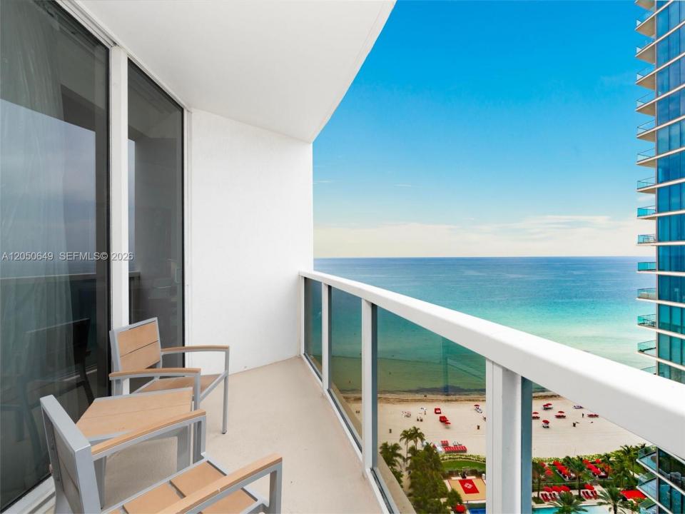 18001 Collins Ave 1814, Sunny Isles Beach, Floride 33160, États-Unis