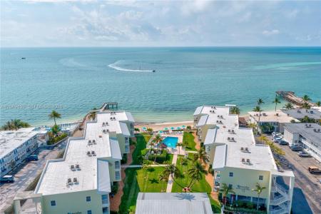 501 E Ocean Dr 28, Key Colony, Florida 33051, Stati Uniti