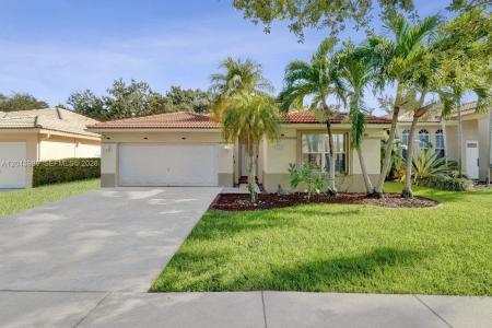 14003 N Cypress Cove Cir, Davie, Florida 33325, USA