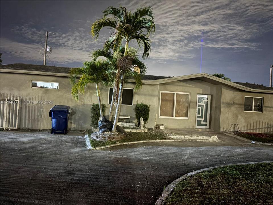 3355 NW 213th Ter 0, Miami Gardens, Флорида 33056, Соединенные Штаты