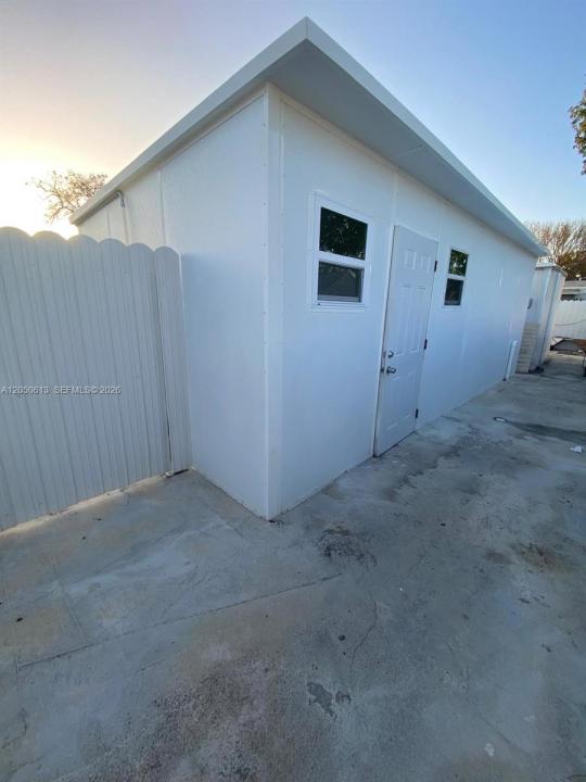 3501 NW 182nd St 1, Miami Gardens, Florida 33056, USA