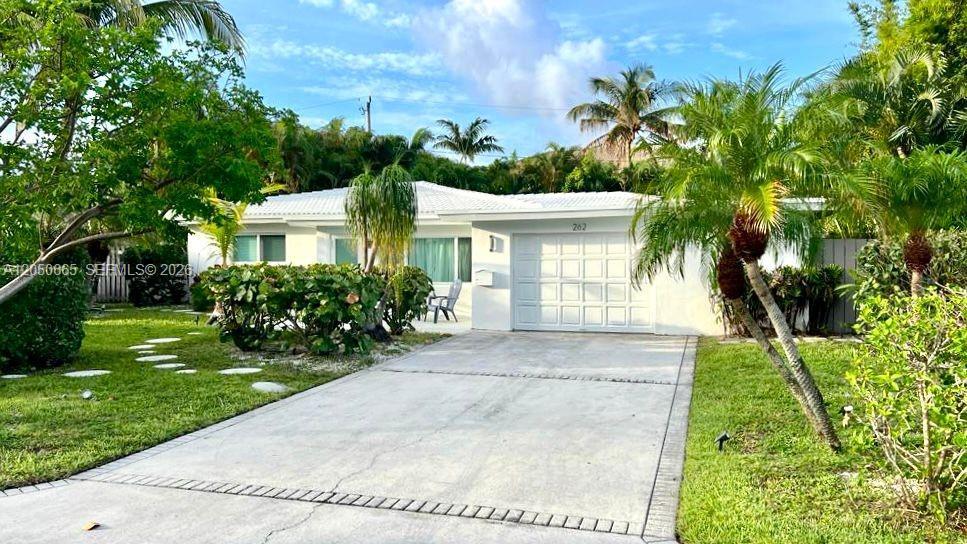 262 Bombay Ave, Lauderdale By The Sea, Floride 33308, États-Unis