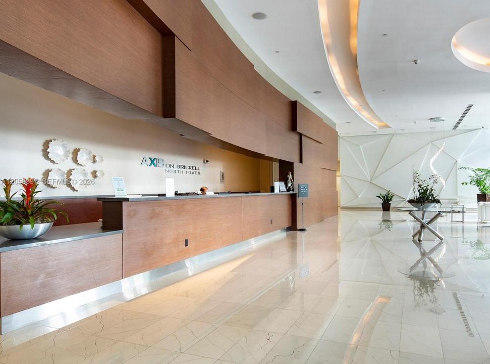 79 SW 12th St 1510-S, Miami, Floride 33130, États-Unis