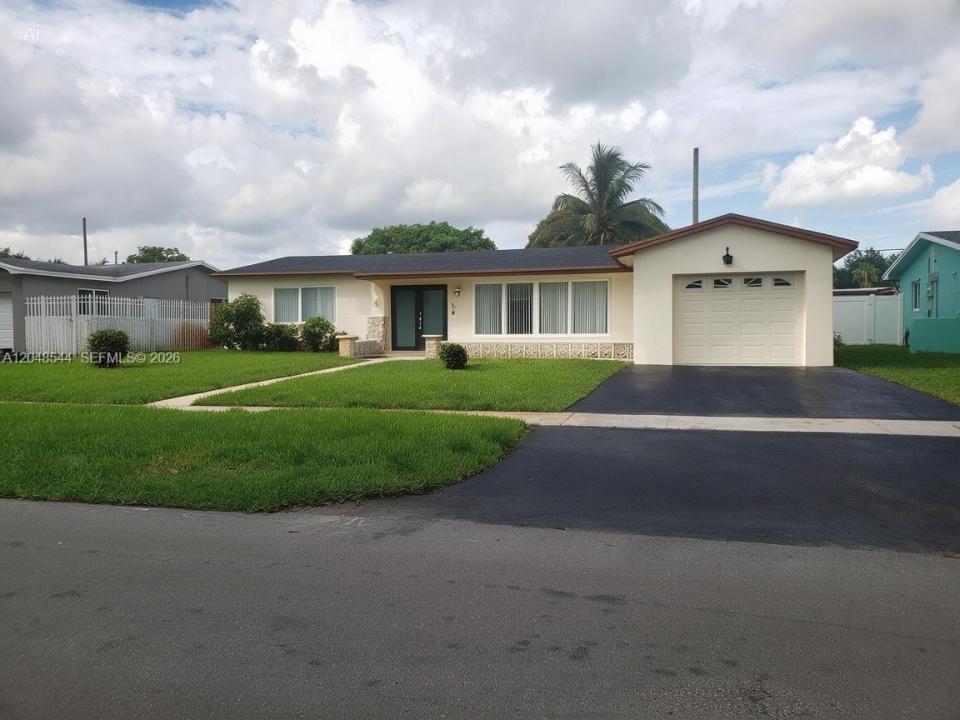 510 SW 70th Ave, Pembroke Pines, Florida 33023, Stati Uniti